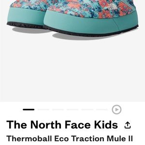 The north face kids slippers